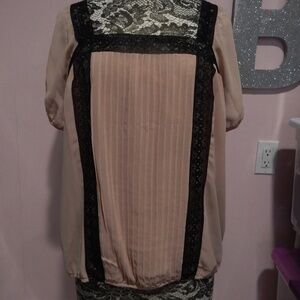 Studio M Blush and Black Short Sleeve Blouse Sz XL